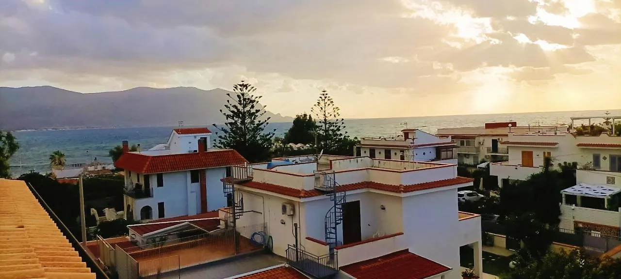 Villemar Isola delle Femmine 0*,