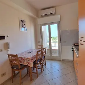Appartamento Liviri, Oliveri